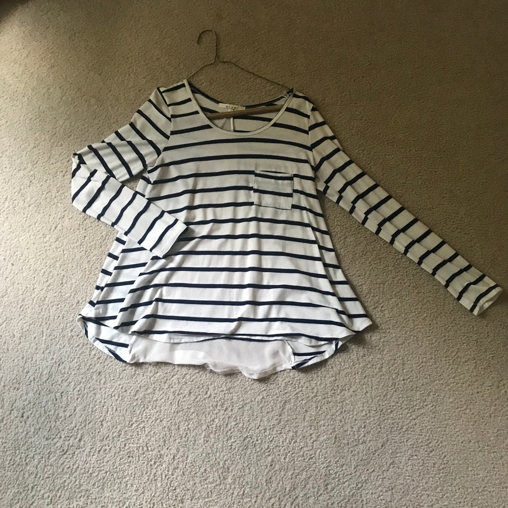 Stripped top